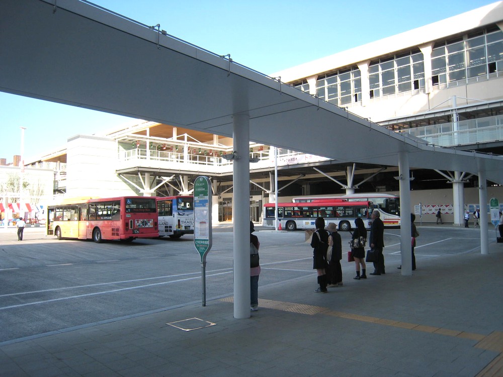 新潟交通の路線バスの系統番号も アルファベット＋数字 だった景観デザインを目指せ