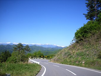 予想以上の絶景！アルプス展望道路「聖山」