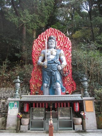 元日にベトナム人が大仏に大集結する理由、福岡の南蔵院・茨城の牛久大仏News&Analysisダイヤモンド・オンライン