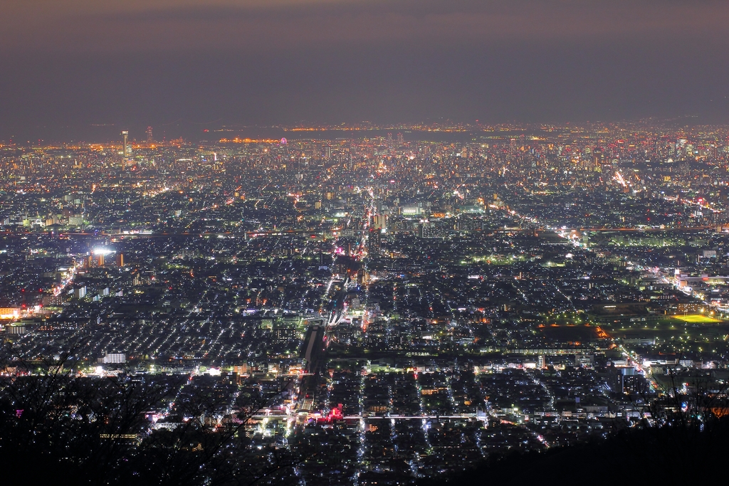 近場で始める「ナイトハイク」 ”好日山荘100名山”で楽しむ夜の山好日山荘マガジン