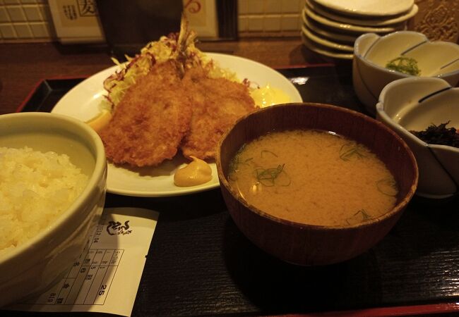 ランドマークタワー20周年にあわせてドックヤードガーデンに「みらい横丁」がオープン！ -はまれぽ.com横浜 川崎