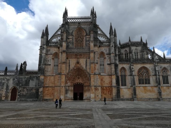 ファティマ聖域とバターリャ修道院ユネスコ サイト– リスボンからの 5