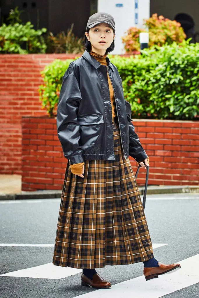 2025年 大人女子の旅行コーデ35選 春夏秋冬オールシーズンの着こなしまとめ＠BAILA