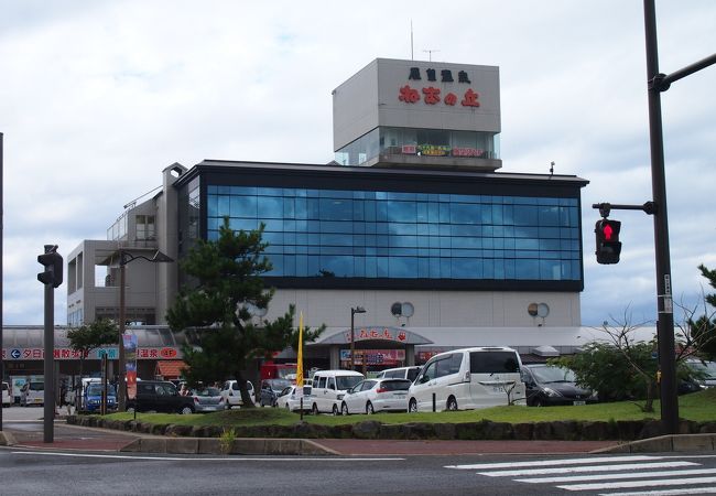 秋田県にかほ市」道の駅 象潟 ねむの丘しろめぐらー'ｚ