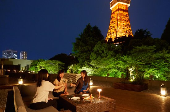 東京プリンスホテルがリニューアル、新設のテラス席「カフェ&バー タワービューテラス」に注目