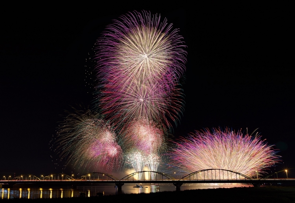 2025 水郷おみがわ花火大会の穴場スポット7選！ - 2025花火大会ナビ