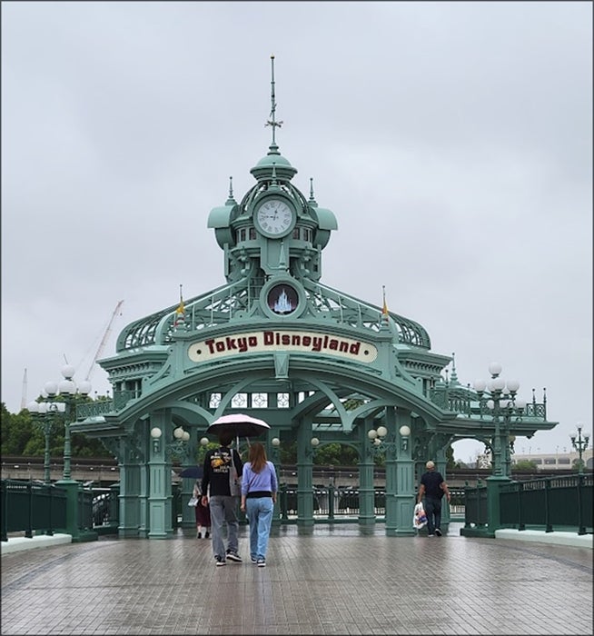 舞浜 ボン・ヴォヤージュ＆イクスピアリ！ディズニーグッズお買い物ガイド