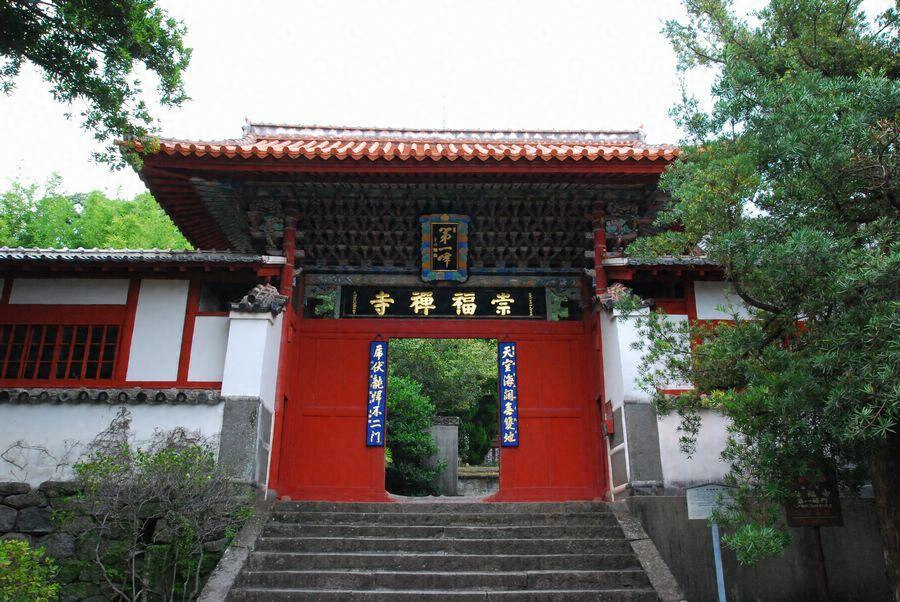 長崎市ならではの珍しいお寺巡り、唐寺でパワーをもらおう！冒険県 冒険する長崎プロジェクト ワクワクを探しに出かけよう