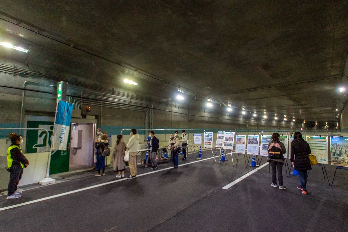 都心～臨海部が「一瞬」に！ 無料バイパス「築地虎ノ門トンネル」開通から1年半で反響多数「ガチ便利」「革命的」信号ゼロの劇的効果は？くるまのニュース