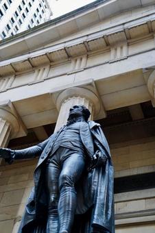 フェデラル ・ ホール、ニューヨーク市の外のジョージ ・ ワシントンの像の写真素材・画像素材