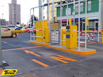 白浜海水浴場 八戸 – 海の家ならBeach Flag