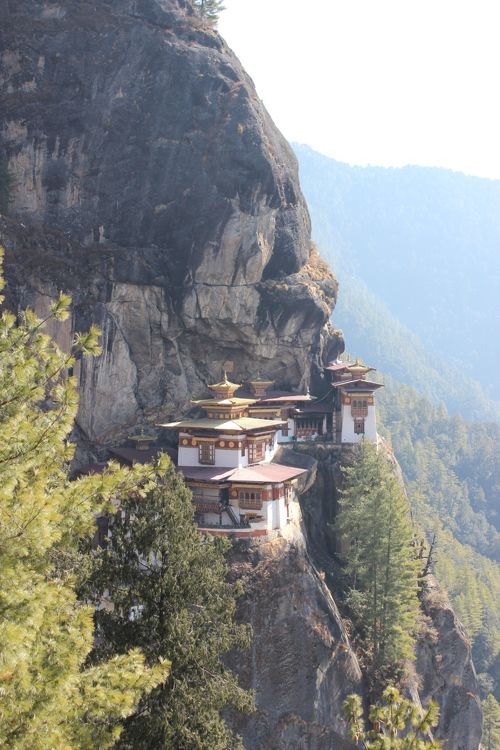 洋書◇ブータン写真集 本 ドラゴンの王国 風景 景色