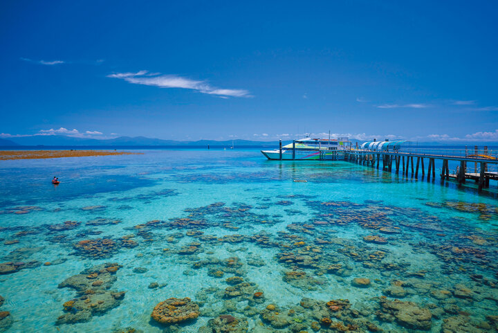 世界の海・ビーチ 海外の綺麗で美しい海の絶景40選：オンラインツアーまとめどこでもドア メタバース
