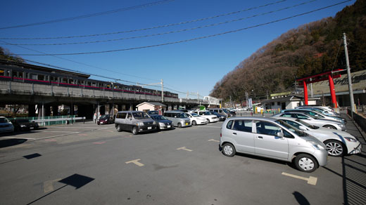 当日１日最大料金500円 タイムズ高尾山口駅前駐車場 駅周辺最安でオススメ -