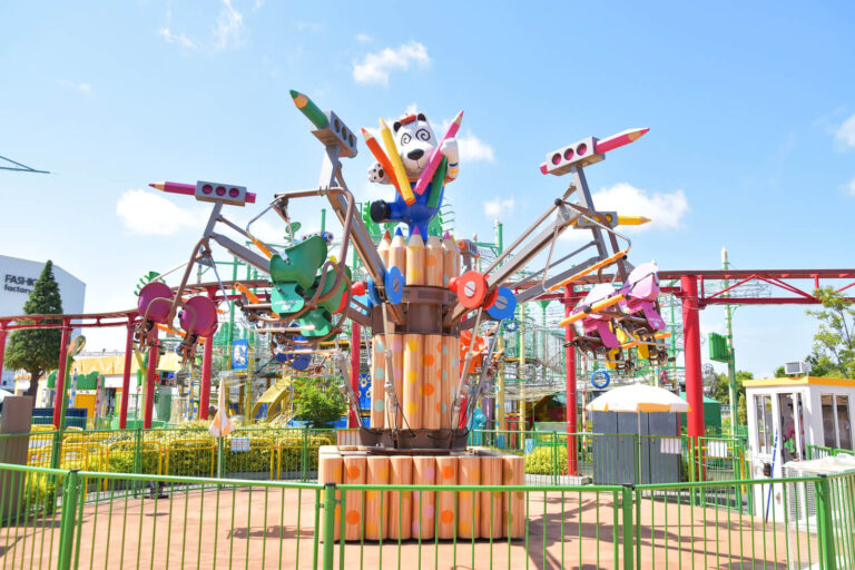 ジャイアントスカイリバーアトラクションよみうりランド遊園地