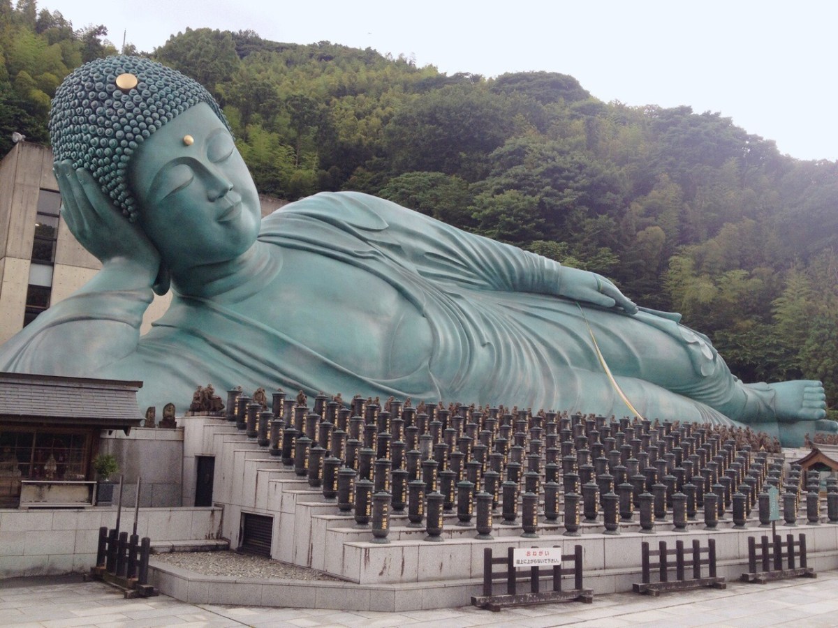 鎌倉でも奈良でもない! 日本一の巨大木彫大仏は福岡県博多にあった!マイナビニュース