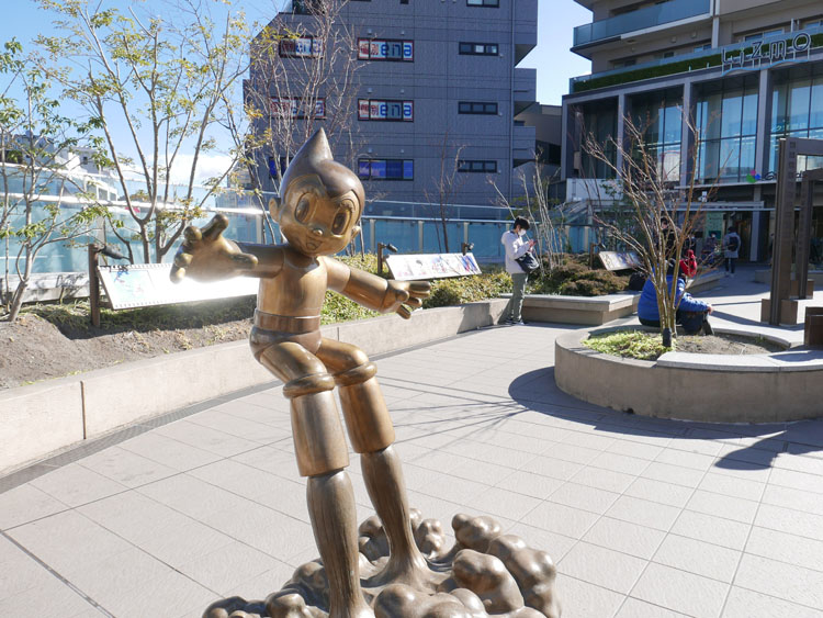 ジモト発見ライターが駅周辺を街歩き ラビング散歩「大泉学園駅」編 所沢で新築一戸建てなら山口企画設計にお任せください