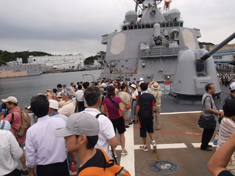 横須賀軍港海上見学ツァーのご案内 平和学習神奈川県労働組合共闘会議