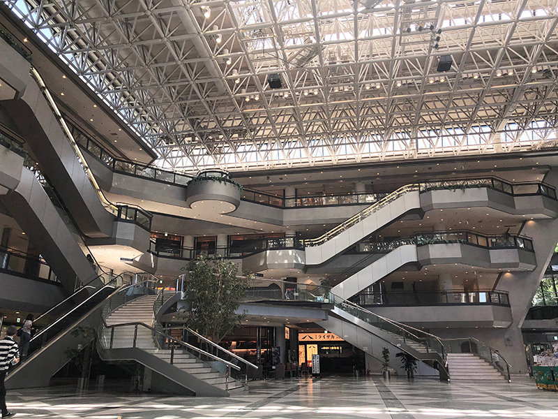 ツイン21アトリウム大阪でイベントホールを探すなら関電ファシリティーズ