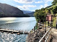 麦山浮橋。紅葉見ながら気持ちいい湖上散歩。 こっちの浮橋の方がtouring spice