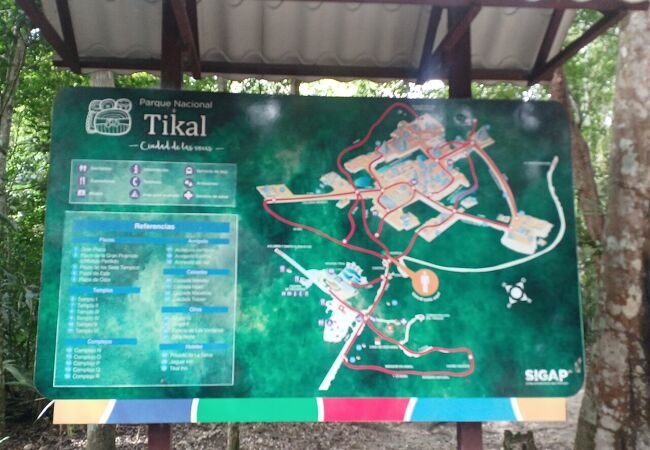 ティカル遺跡への行き方を示す地図１カニクラの日
