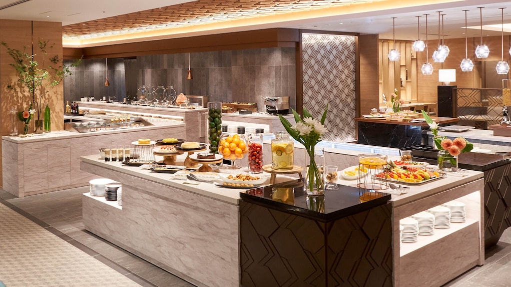 リーガロイヤルホテル小倉周辺のランチで食べ放題におすすめレストラン - 一休.comレストラン