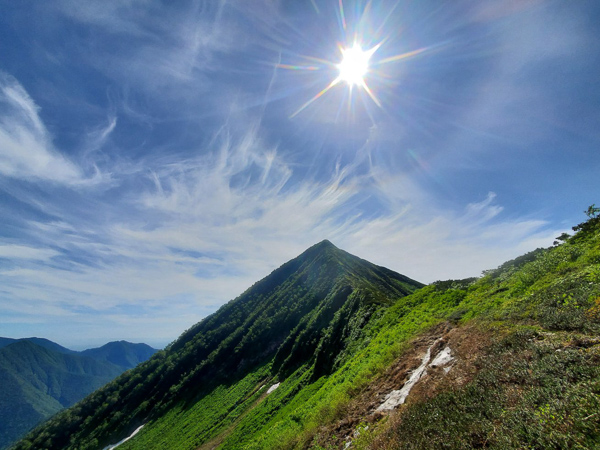 カムイエクウチカウシ山 - Wikipedia