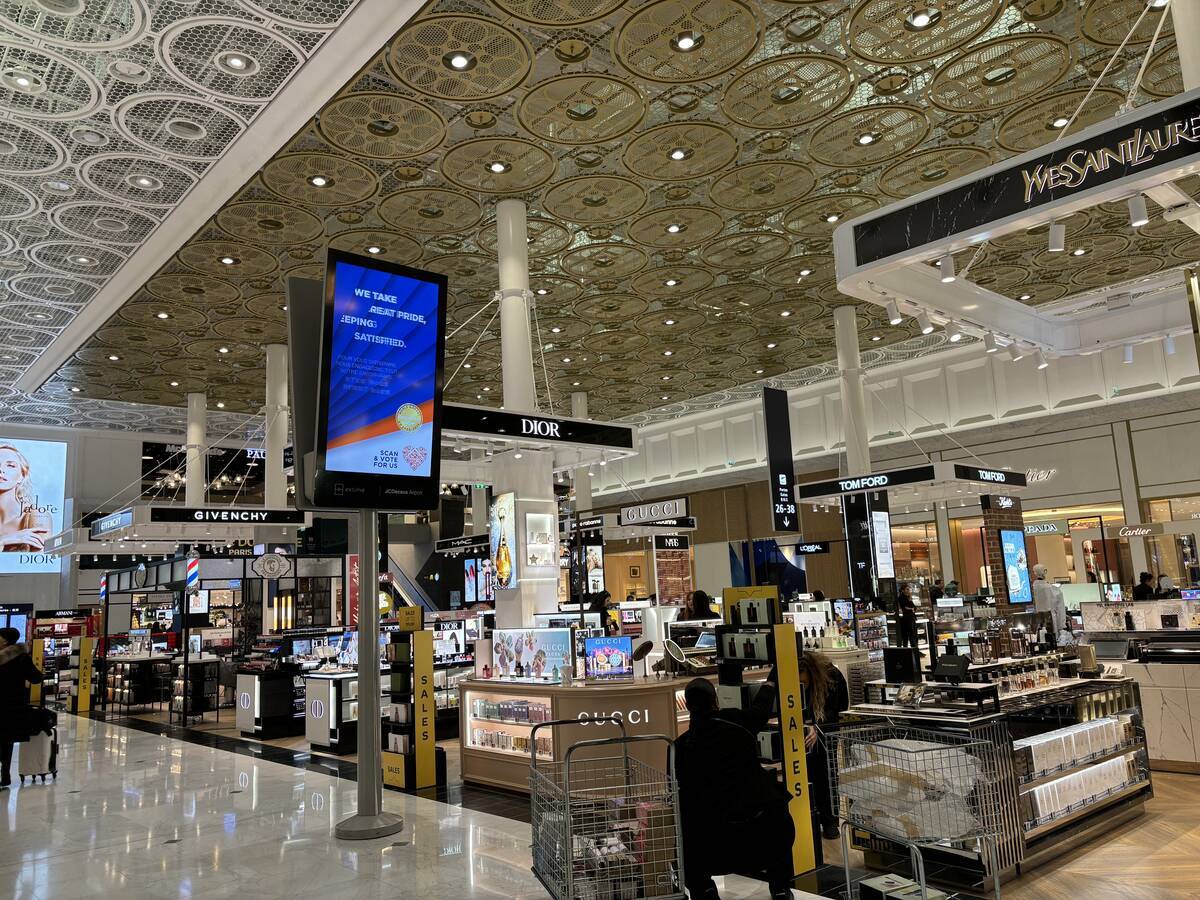 シャルル・ド・ゴール空港の免税店 : ワイン飲んだくれ日記