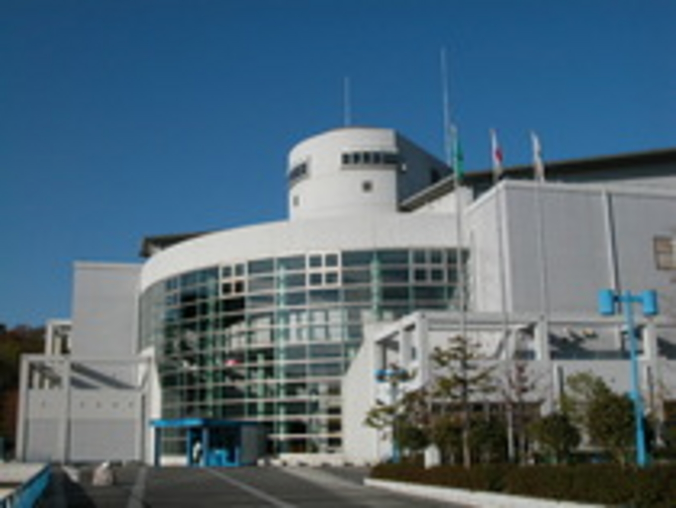 姫路科学館の見どころは？プラネタリウムと恐竜、楽しい実験装置が人気るるぶKids