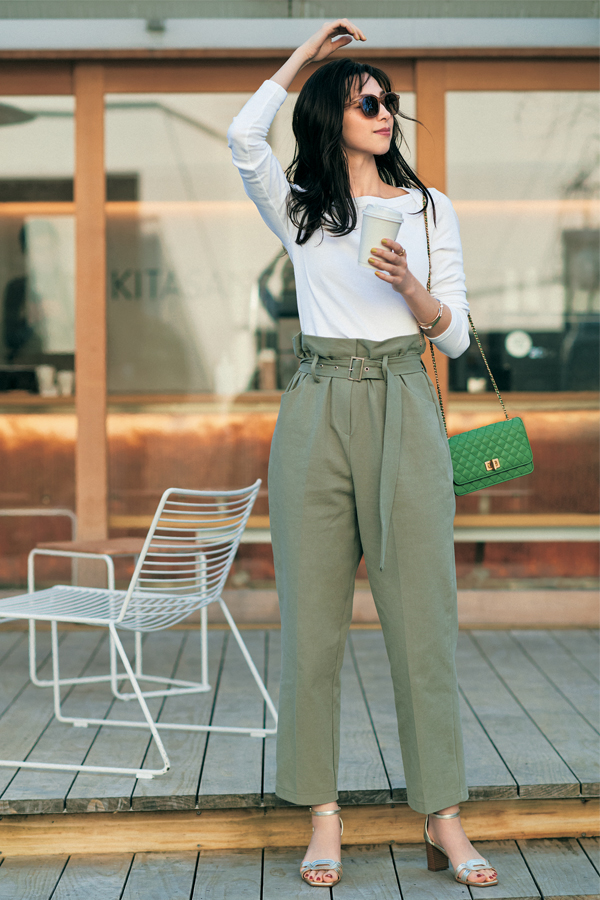 秋の遊園地にぴったりなママコーデ 2023 おしゃれで動きやすいスタイルは必見♪