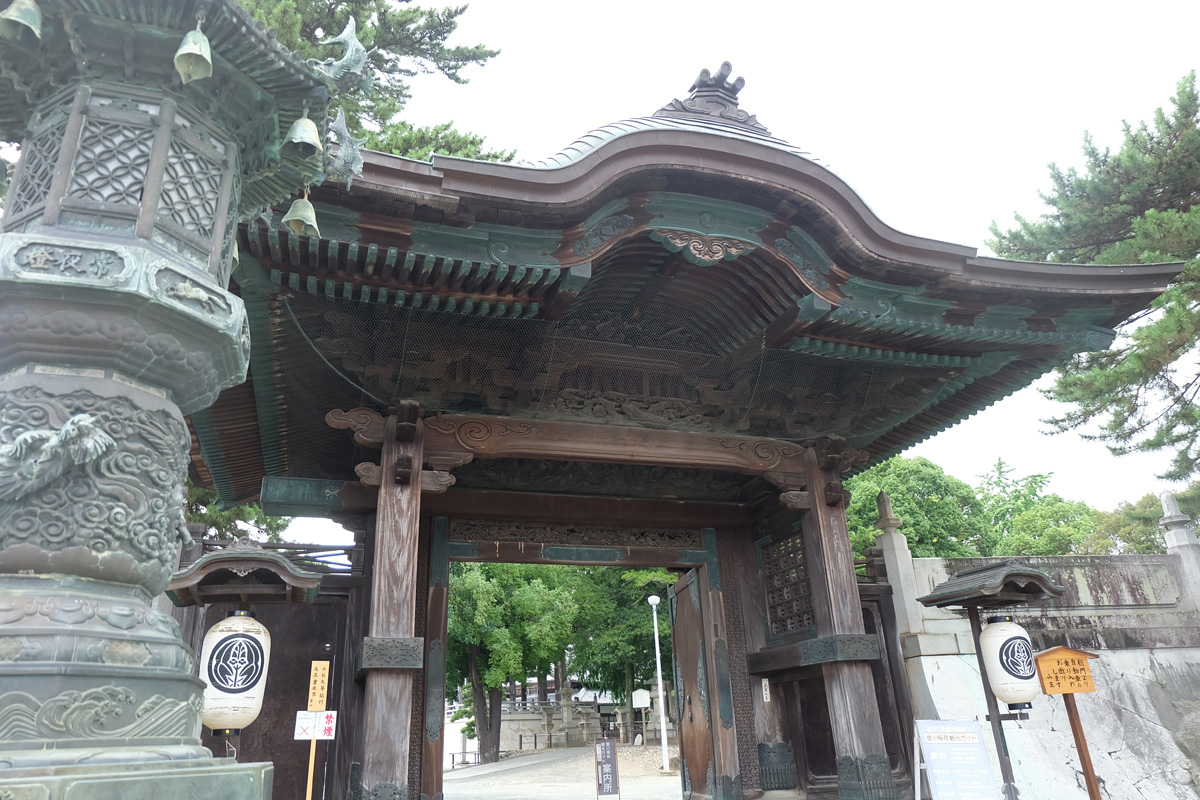 日本三大稲荷 祐徳稲荷神社 ゆうとくいなりじんじゃ-