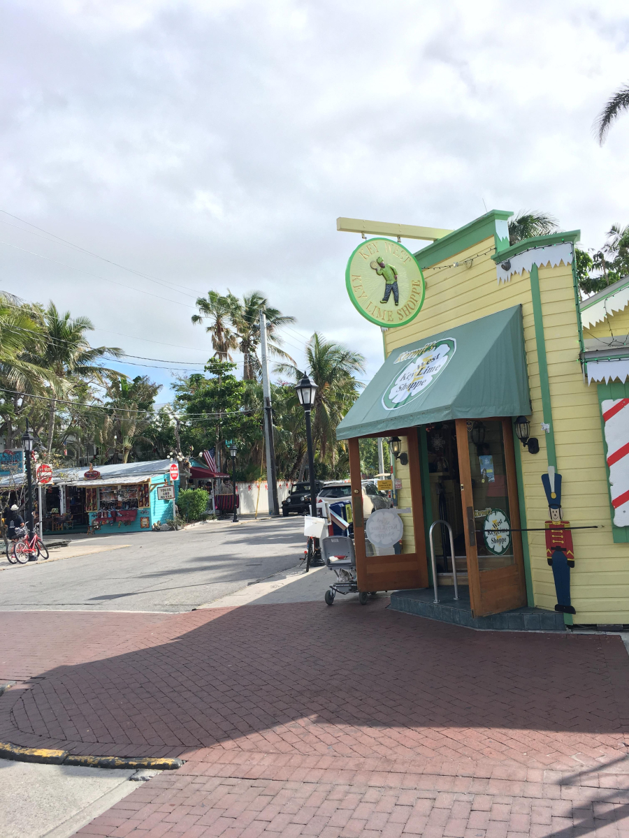 アメリカ最南端とその先の幻のグリーンビーチまで行ってみるスマートリップ・ハワイ