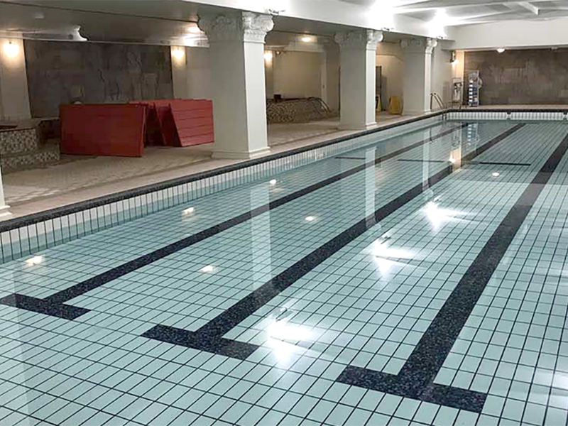 代々木駅周辺のプールこころから