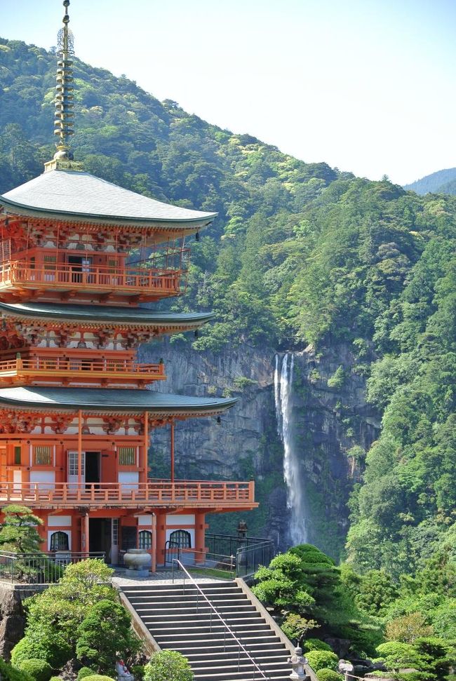 那智の滝 – 和歌山県・熊野エリア観光