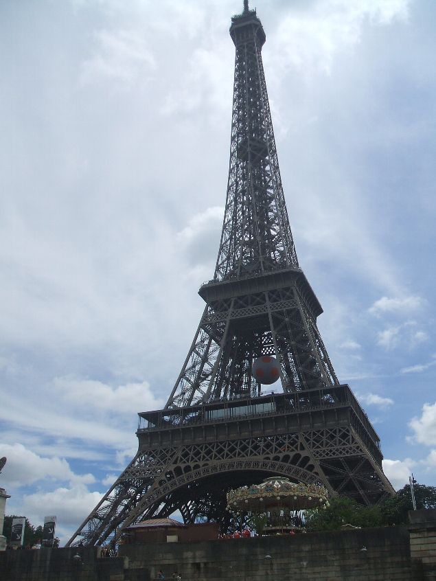 エッフェル塔パリ観光地パリ観光サイト「パリラマ Paris-rama」