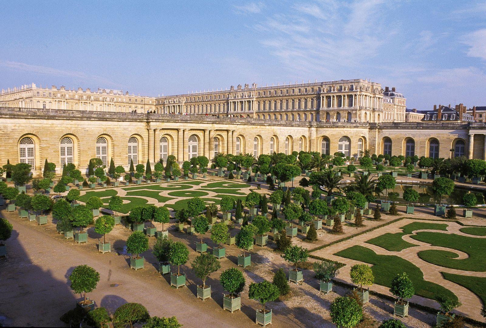 世界遺産 ヴェルサイユの宮殿と庭園ホットホリデ