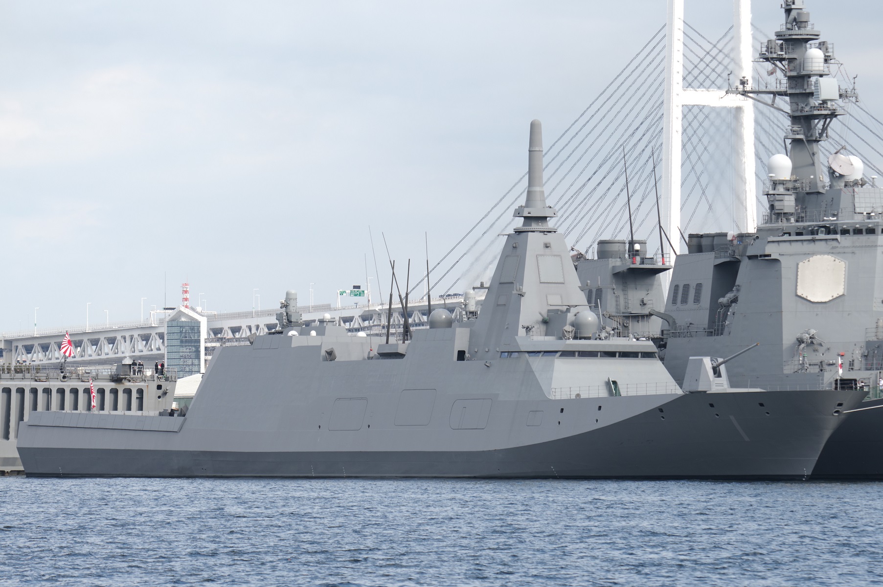 海上自衛隊 護衛艦 くまの 1:700 ペーパークラフトladder-23のペーパークラフトとか日記