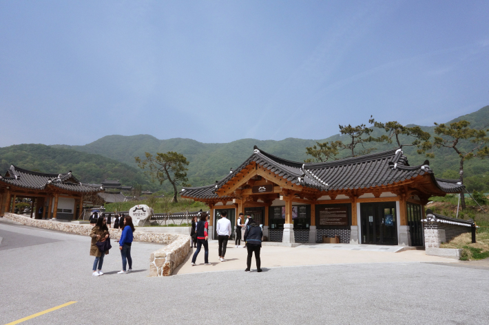 龍仁大長今パークの行き方 バスとタクシーで MBC 韓流史劇制作団地 韓国ドラマ