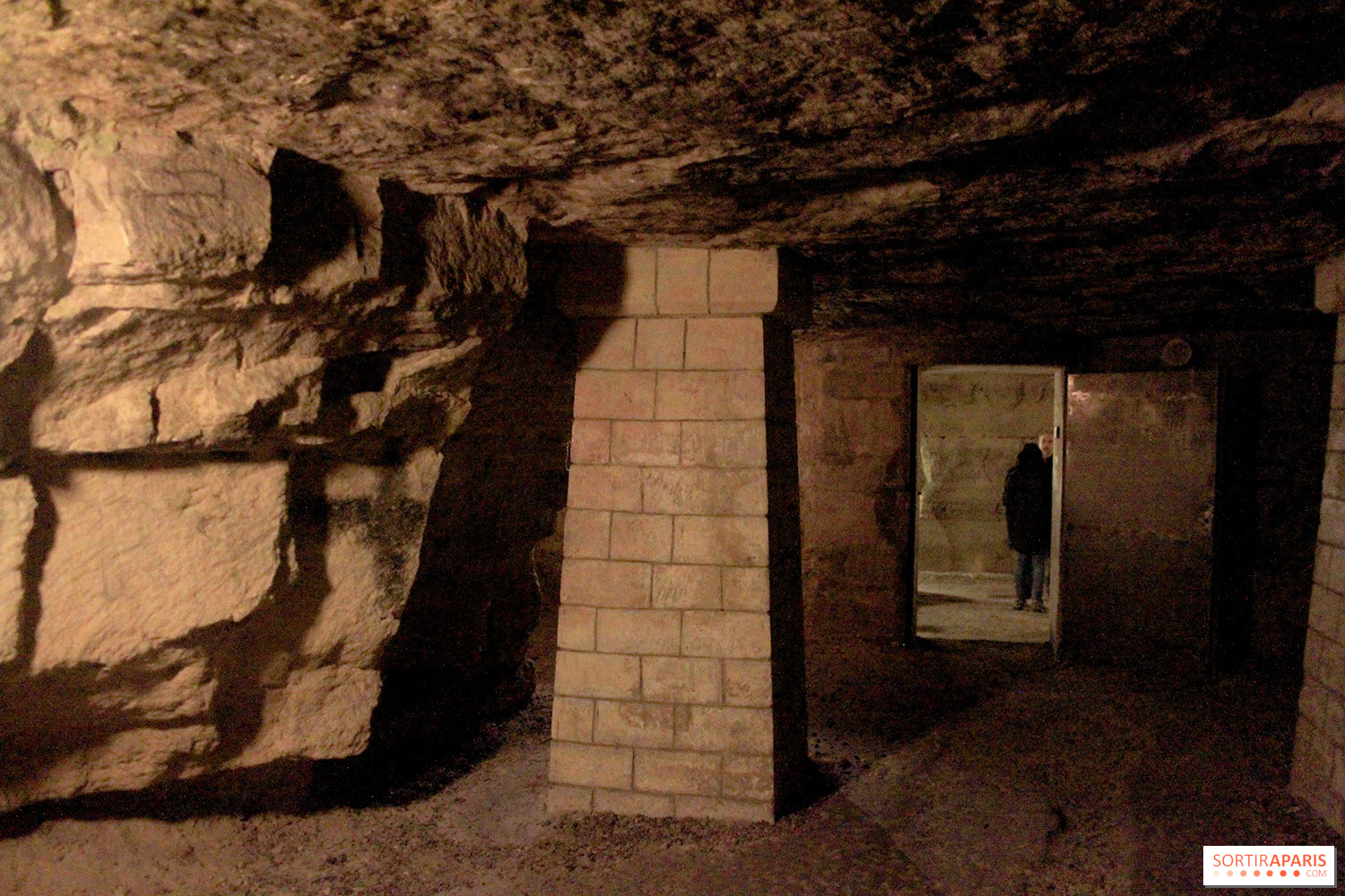 カタコンブ ド パリ チケット＆ツアーゲットユアガイドGetYourGuide