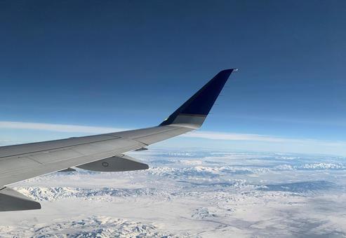 飛行機の窓外の景色 Stock PhotoAdobe Stock