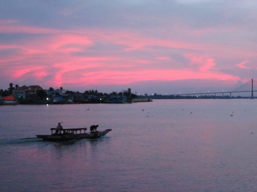 ベトナム体験記 ～ 大都会ホーチミンzaiton の インド体験記