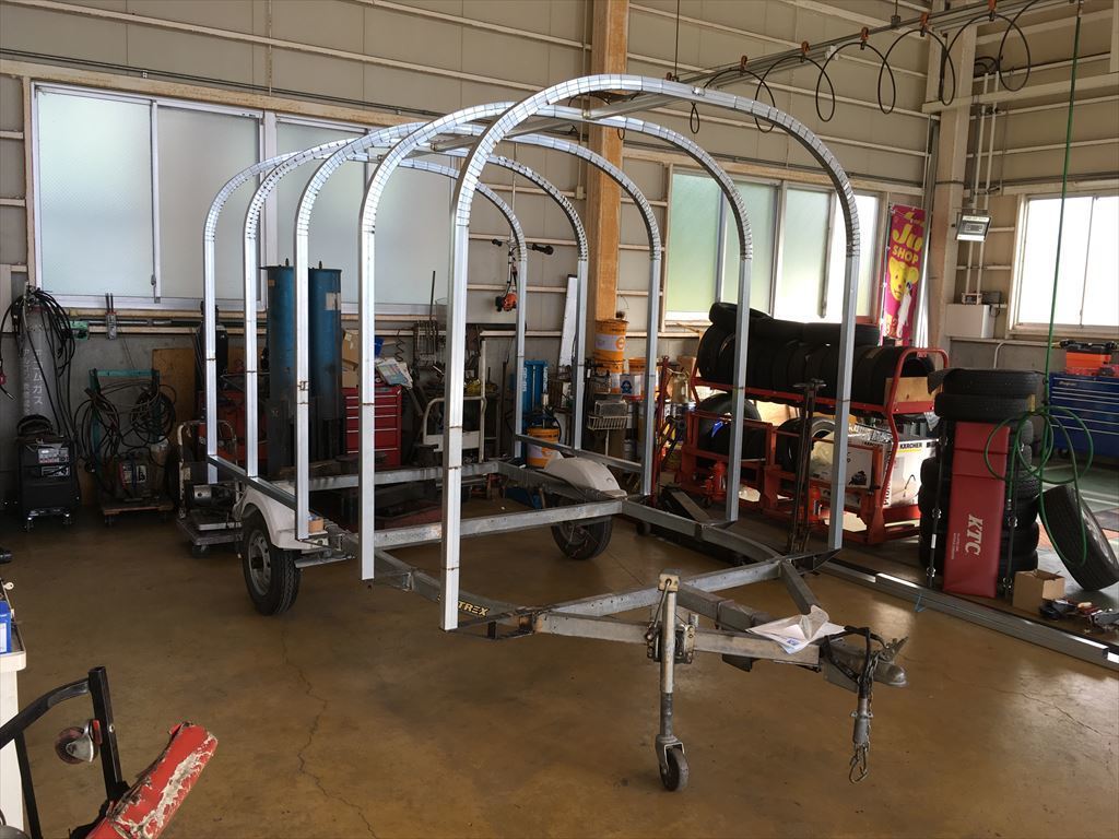 自作 巨大キャンピングトレーラー作ってみた