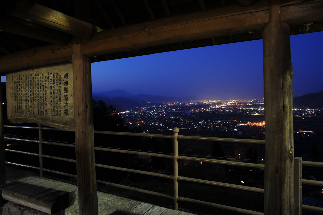 日本三大車窓 姨捨駅の夜景は絶景！JREメディア