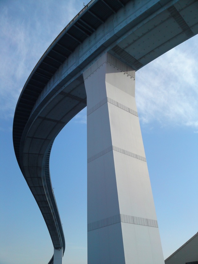 大阪のベタ踏み坂「なみはや大橋」をバイク&徒歩で渡ってきました！まぐカブ漫遊記