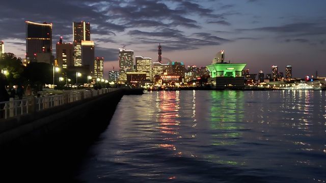 横浜でおすすめのバー４軒！一人でも入りやすい、夜景も楽しめる素敵なバーを厳選Precious.jp プレシャス