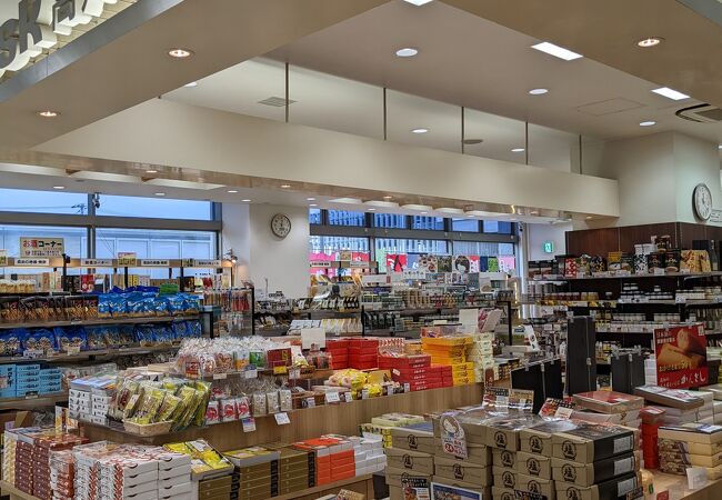 とさ屋 - 高知駅前