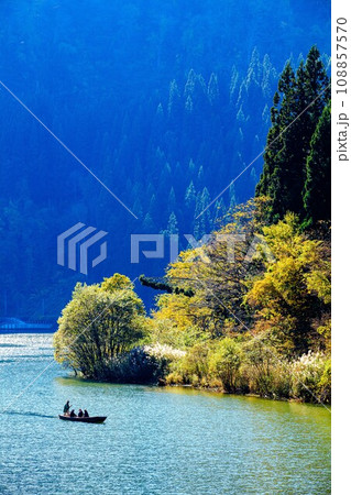 JR早戸駅 大人の休日倶楽部CMロケ地toyotaboxy