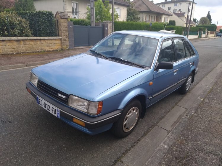 フォード レーザーカブリオレ&ファミリアカブリオレ