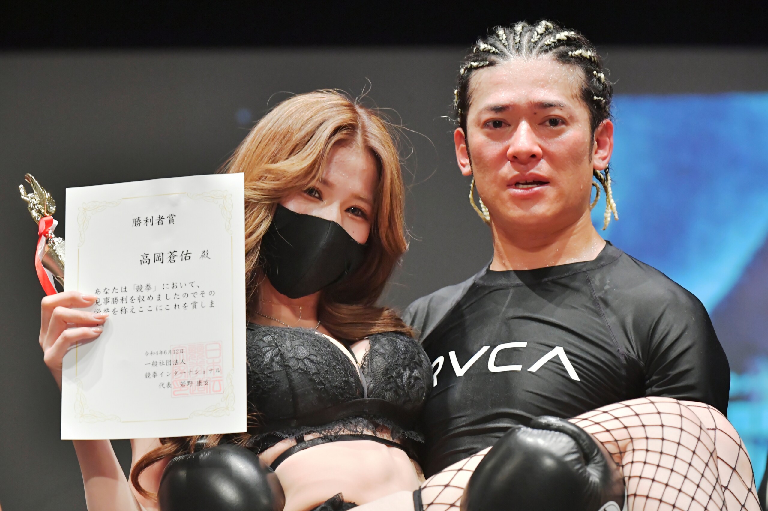 高岡蒼甫、舞台挨拶でステージから転倒 : 映画ニュース -