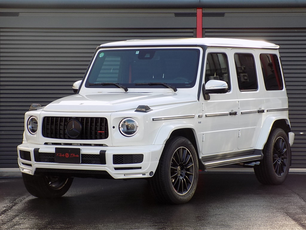 こんばんは辻です♪ 本日納車はJB74ゲレンデ仕様ジムニーシエラです！ ノーマルからバンパー、フェンダー外して丸っとキッドを組み替えました！がらりと変わり全然ジムニーじゃないようでカッコ良く仕上がりました